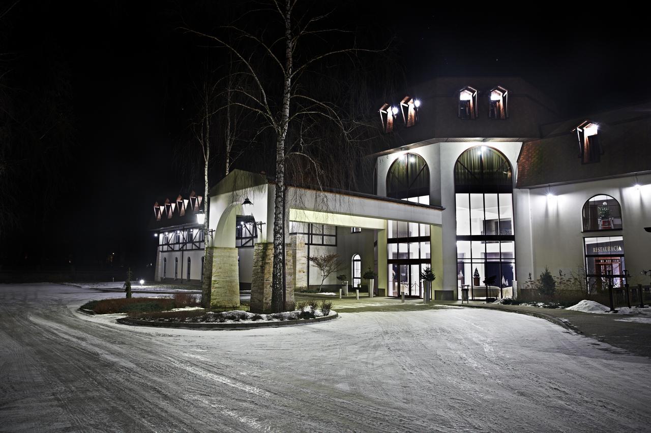 Hotel Rozdroze Nieborów Buitenkant foto